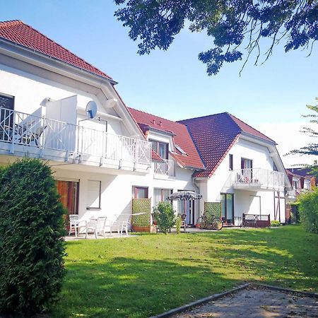Ferienwohnung Mit Terrasse Gustow  Zewnętrze zdjęcie