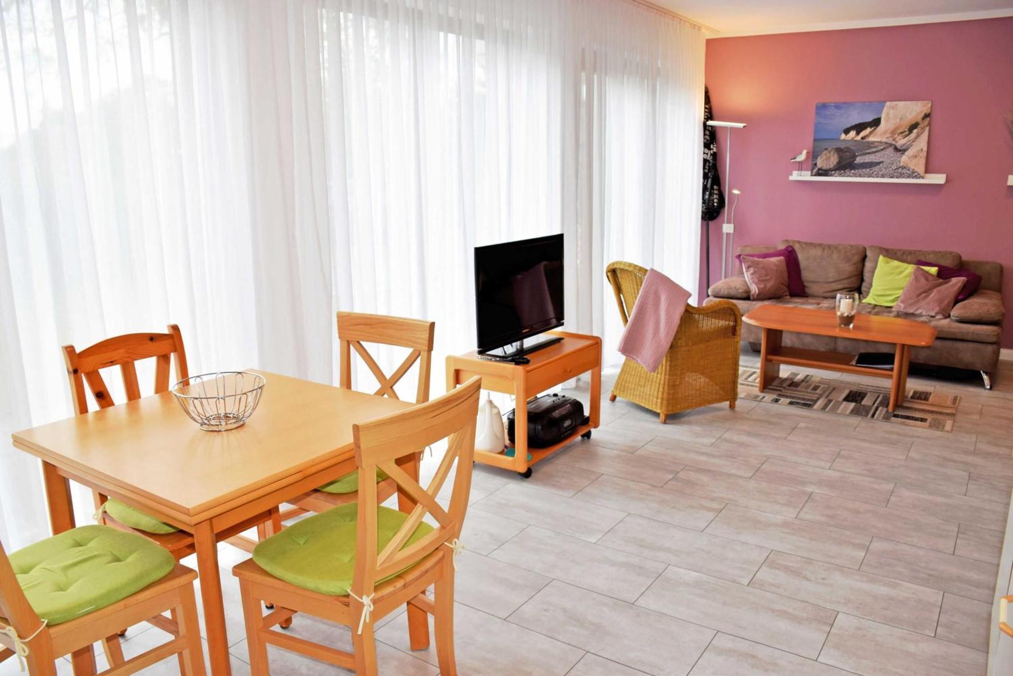 Ferienwohnung Mit Terrasse Gustow  Zewnętrze zdjęcie